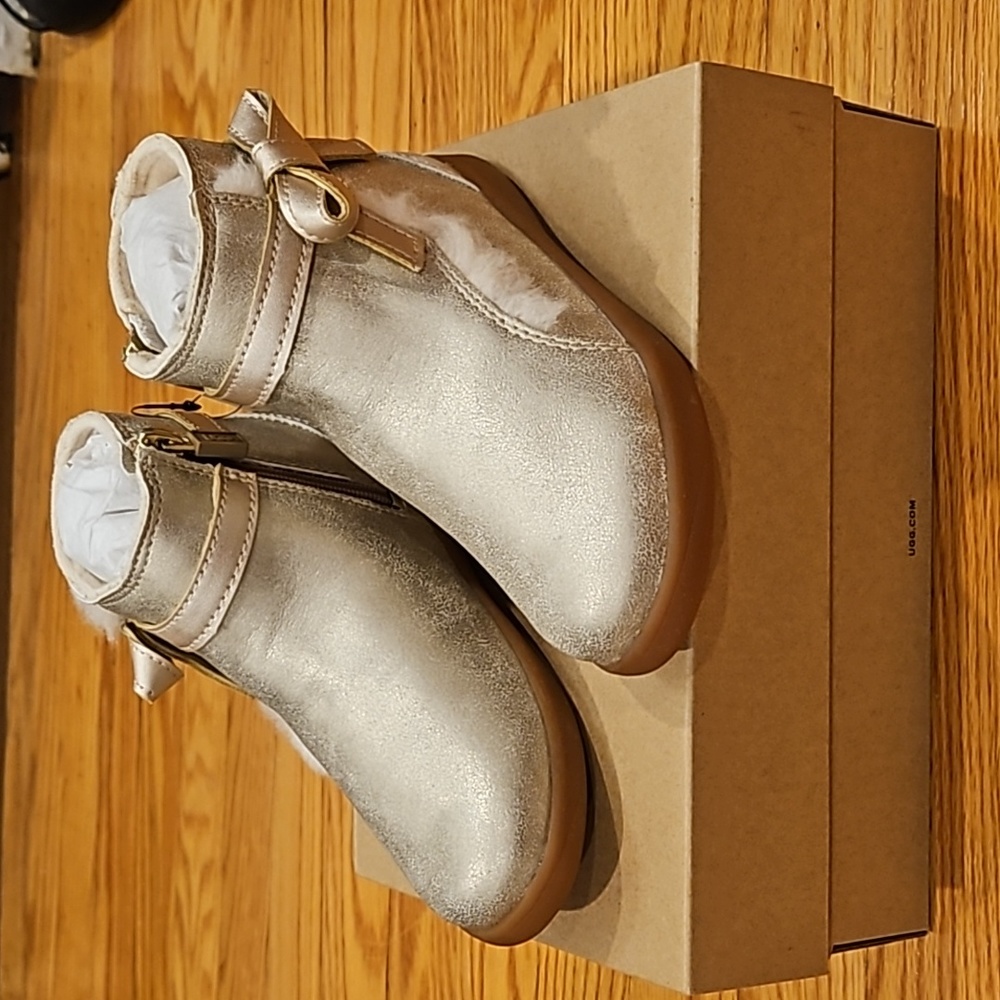 UGG Toddler Libbie Metallic Boot (NEW)